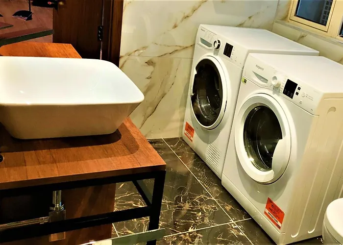 Modern 1br With 2 Balconies - Spinola & Exiles Bay Area * سانت جوليان