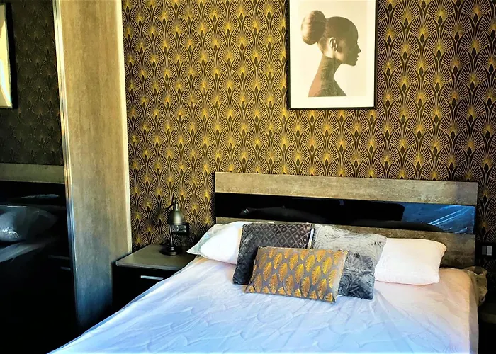 Apartament Modern 1br With 2 Balconies - Spinola & Exiles Bay Area